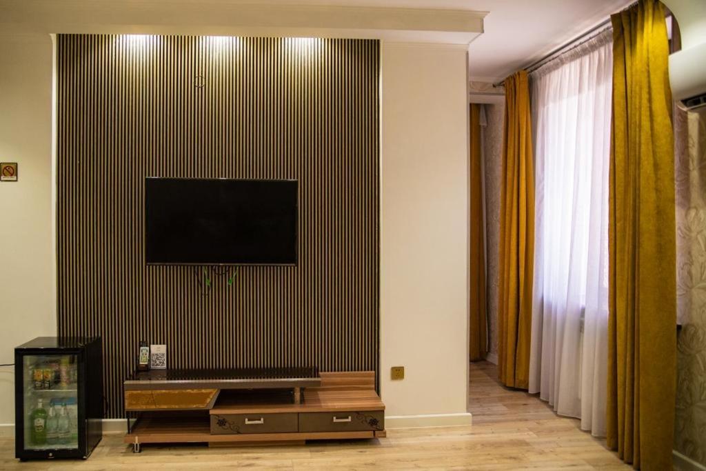 Hotel Zhibek Zholy Shymkent Ngoại thất bức ảnh