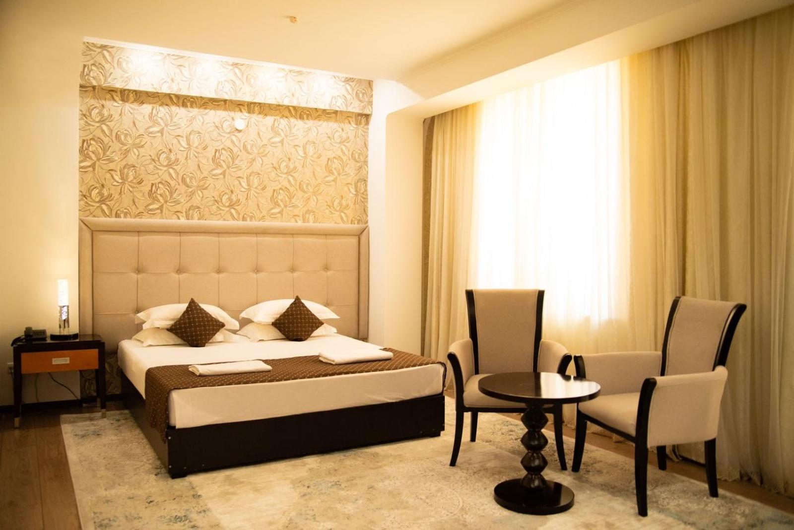Hotel Zhibek Zholy Shymkent Ngoại thất bức ảnh