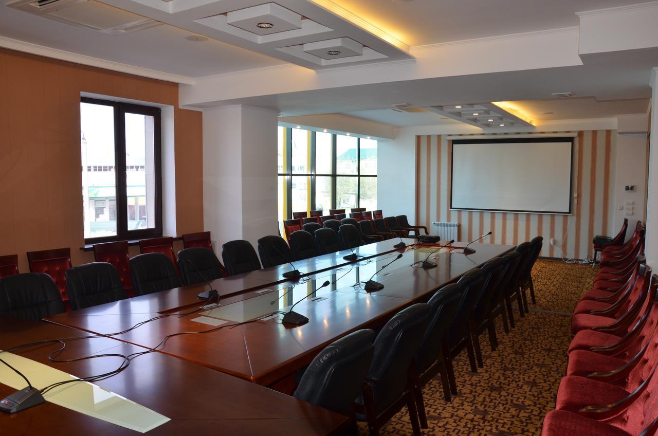 Hotel Zhibek Zholy Shymkent Ngoại thất bức ảnh