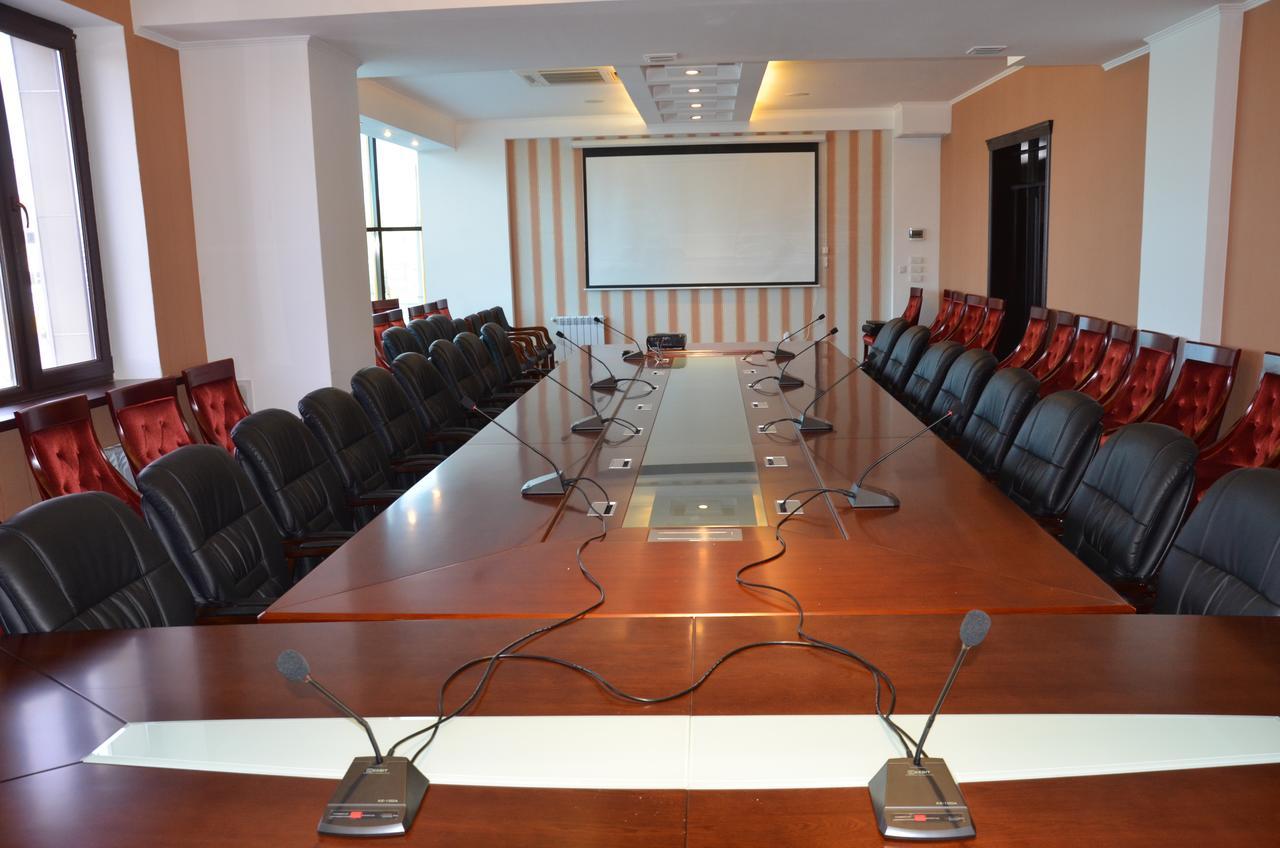 Hotel Zhibek Zholy Shymkent Ngoại thất bức ảnh